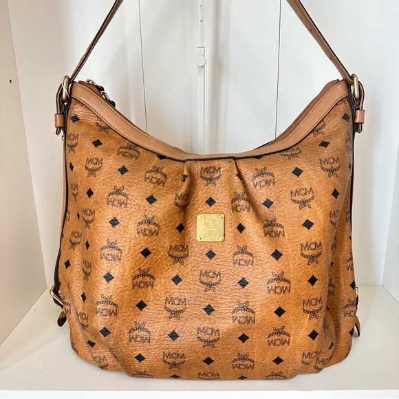 Authentic MCM Visetos big hobo bag cognac - Picture 2 of 11